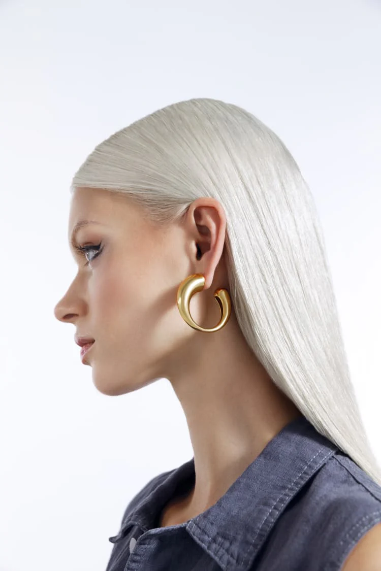 Chunky Gold Hoop Earrings - Image 4