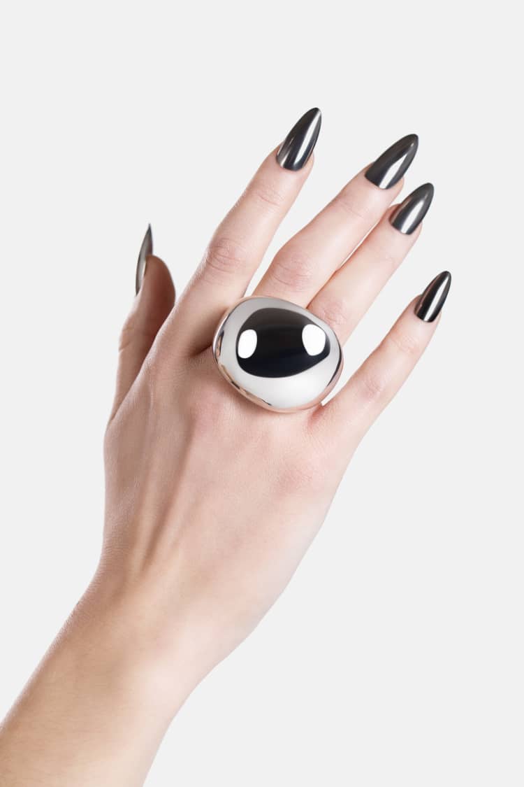 Double Finger Sculptural Ring in Silver - Image 3