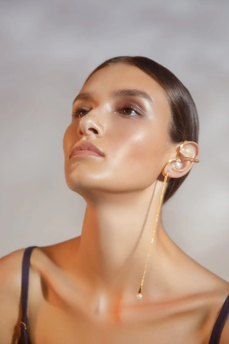 Gold Pearl Ear Cuff with Chain - Image 3