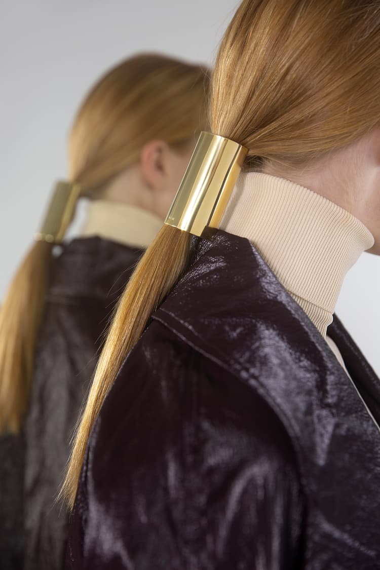 Medium Gold Ponytail Cuff - Image 3