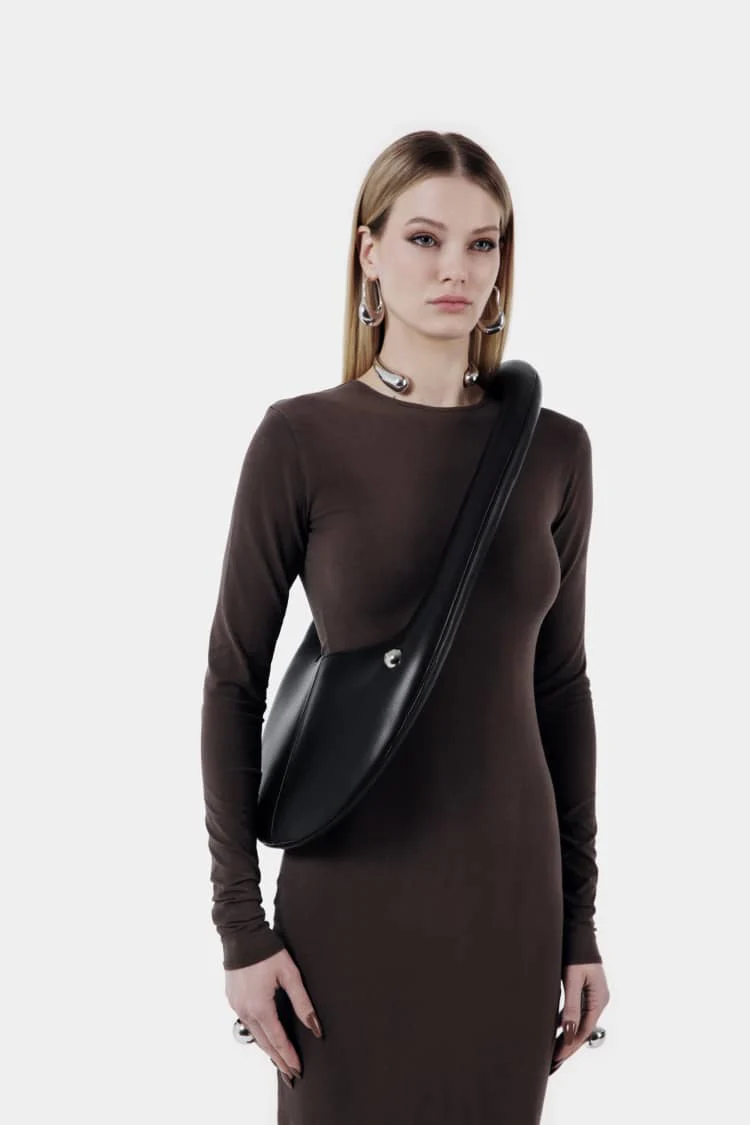 LOCK bag | black shoulder bag - Image 6