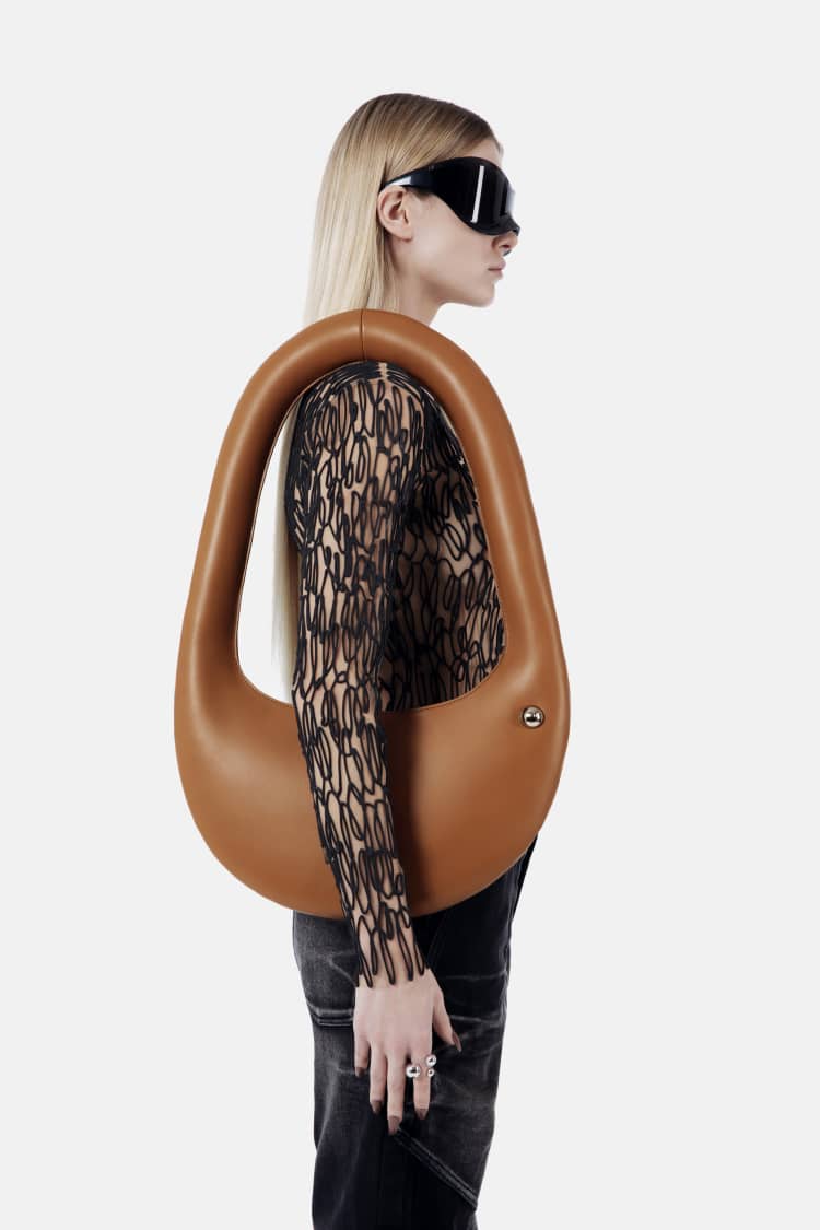 LOCK bag | brown shoulder bag - Image 8