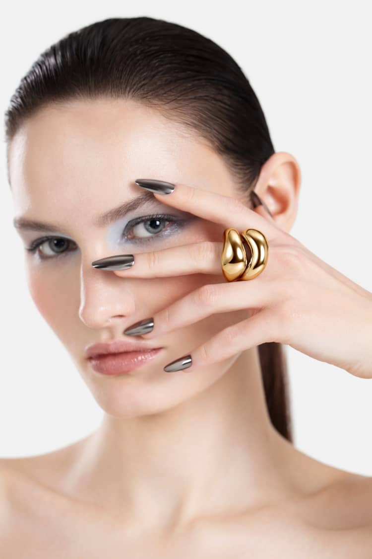 Minimal Organic Ring Set in Gold - Image 3