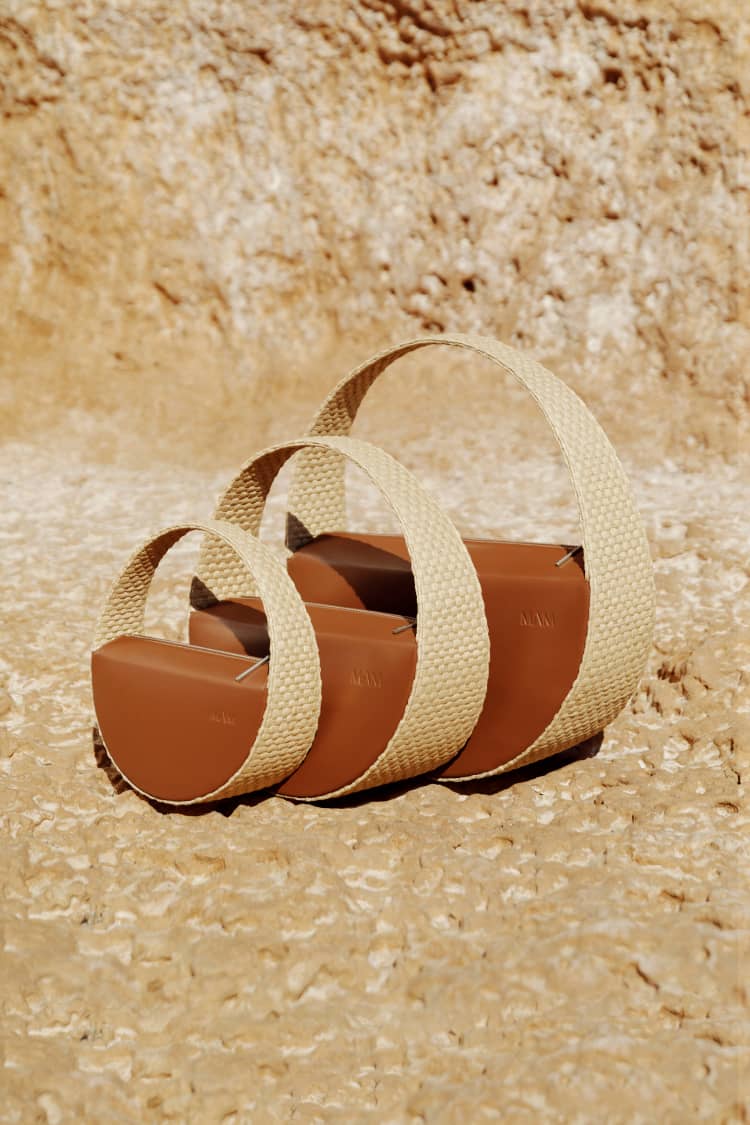 Raffia round medium bag - Image 6