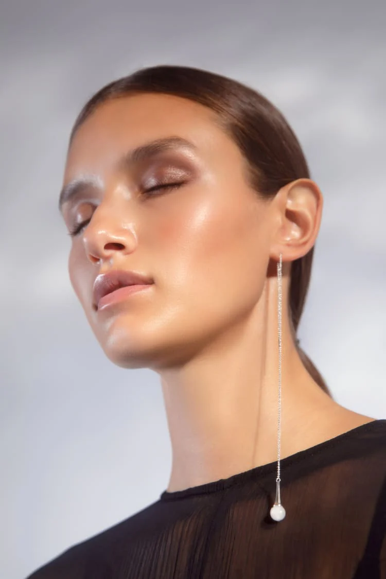 Silver Drop Earrings with Pearl - Image 5