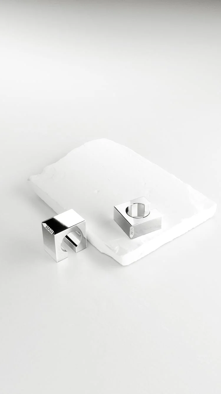 Silver Square Ring - Image 8