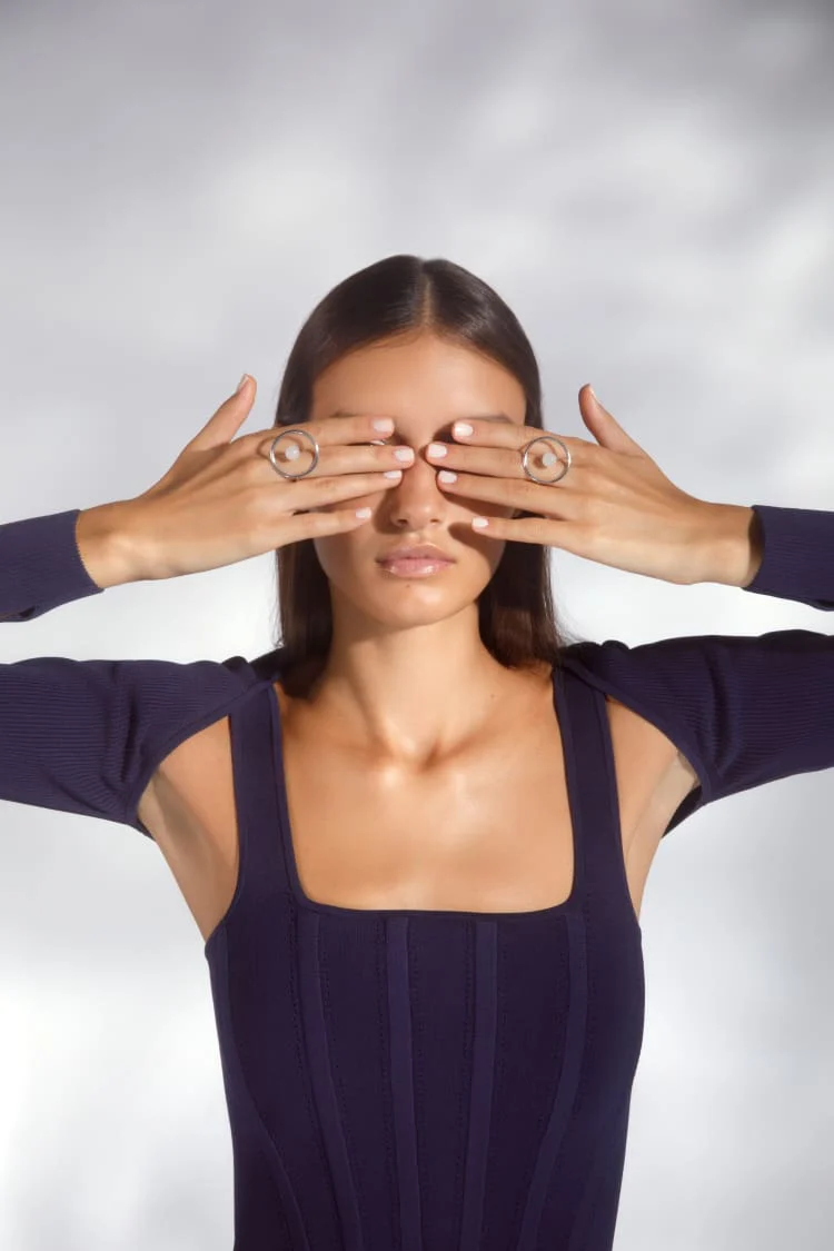 Silver Pearl Circular Ring - Image 6